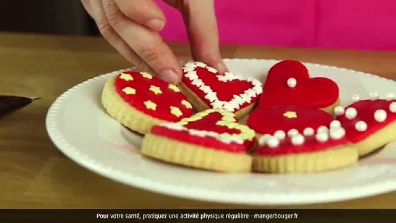 Atelier Vahiné  Décorez vos macarons avec la poudre dorée 