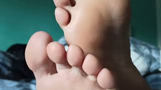 Me Chuparías Los Pies? Me Encantaría.