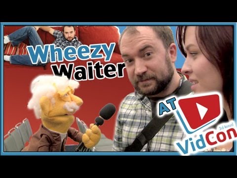 Hans meets Wheezy Waiter and Chyna - VidCon 3.mov - 동영상