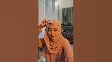 Thumbnail of Tutorial Pashmina Syar’i tutup dada ala Kak Kayla #ootdhijab #pashmina