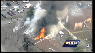 Raw video: Fire breaks out at Wildwood Condominiums