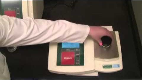 Operation of the Rudolph Refractometer