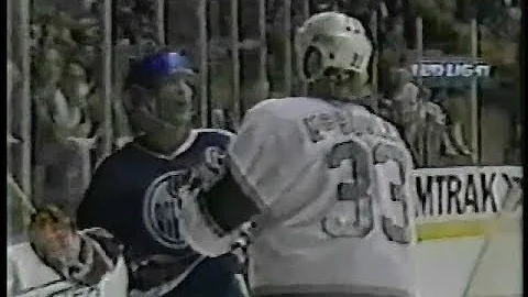 Marty McSorley vs Mark Messier Round 3 & Messier e...