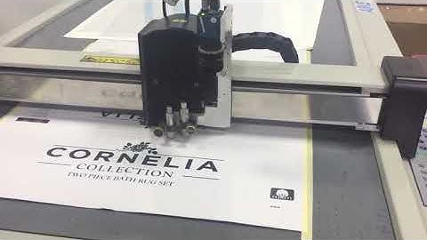 AOKE DIGITAL printed cardboard cutting plotter paper corrugated box die cutter machine sample maker