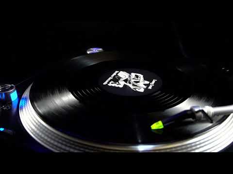 S.I.A - Little Man (Exemen Works) | Long Lost Brother