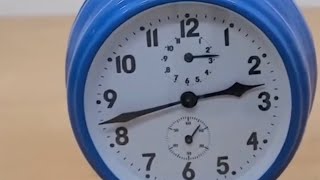 लड़के को मिली पुराने जमाने की घड़ी ⏲️ !