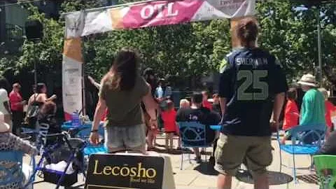 Music on the steps - a lunchtime to remember