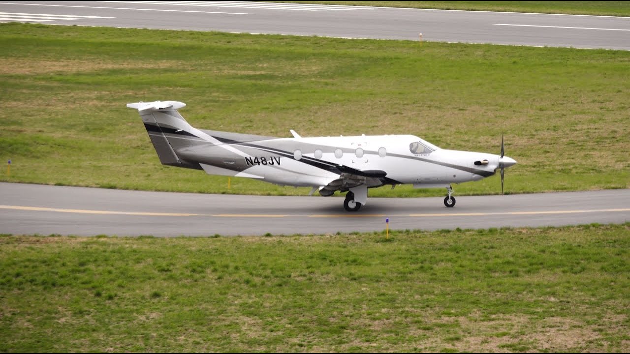 Pilatus PC-12 take off - 4K!