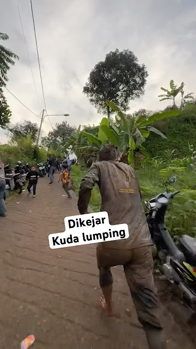 Detik-detik dikejar kuda lumping #shorts