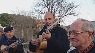 Cuadrilla de Molinos Marfagones cantando en la plaza de Vicente Soto Solano 4/01/2020