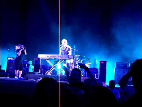 Keith Urban sings Thank You to Nicole. MSG, NYC. 10/08/09 - YouTube