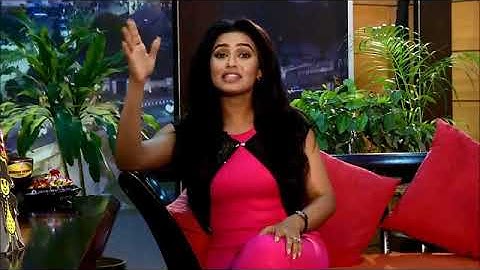 Nusraat Faria  Plays with Mr Twist & Her Indian Accent – The Naveed Mahbub Show  December 26  2017