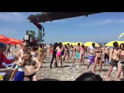 ბოლივუდის გადაღებები ბათუმის ბულვარში