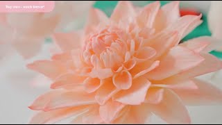 The Little Sugar Box – how to make a sugar Dahlia