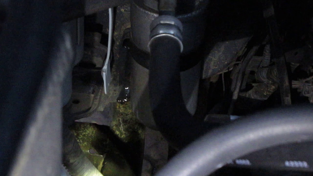 Jeep Wrangler AC condensation - YouTube