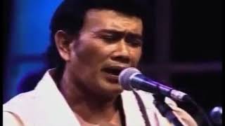Tung Keripit - Vokal : Rhoma Irama - Musik : Orkes Melayu Soneta Pimpinan Bang Haji 1,025