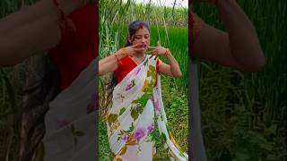 होंठ  लाल लोग  कमाल#shrot#shrotfeed#vairalshrot#youtubeshrot#danc#bhojpuri#sg vidding