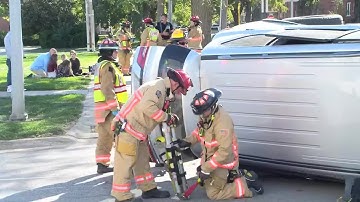 SCENE VIDEO: Rollover crash near 18th and K Streets