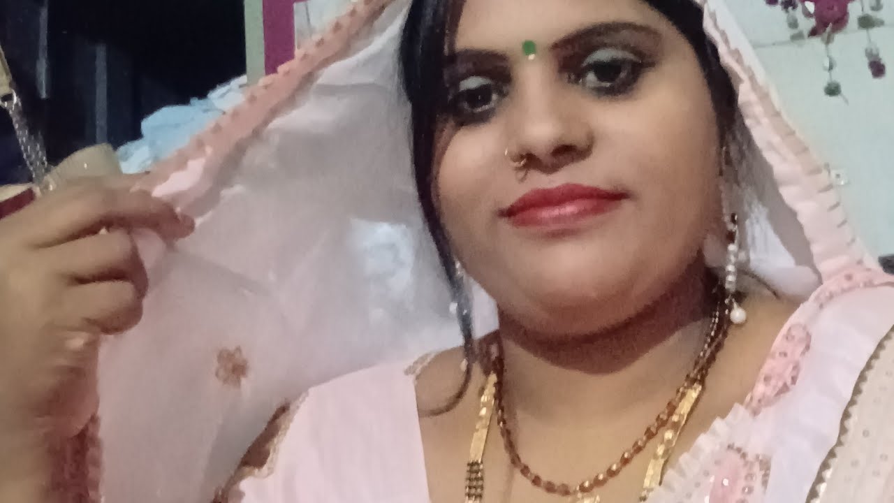 Anshika kushwaha is live