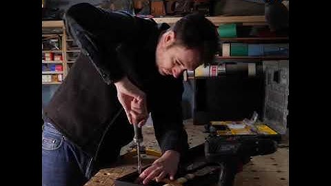 Old Wooden Toolbox Restoration