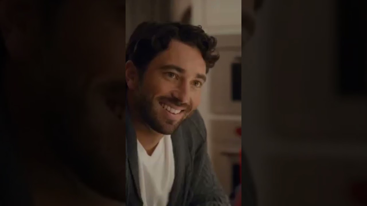 The Holiday Spark (2025) | Official Trailer | Roku Original Holiday Romance Movie 🎄❤️ poster