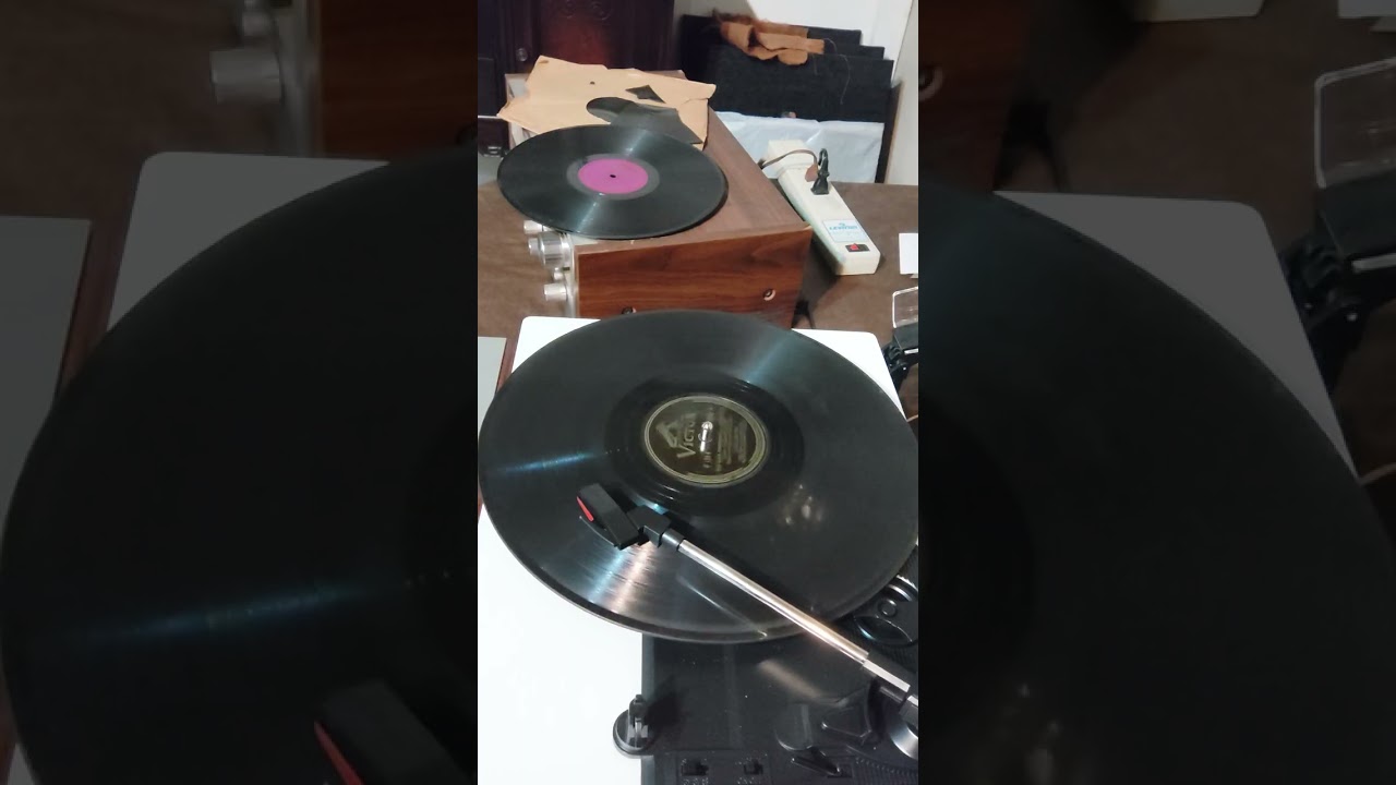 "Way Down Yonder in New Orleans," Strictly from Dixie Jazz Band, featuring Linda Keene.