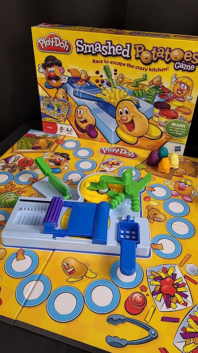 Can Mr. & Mrs. Potato Head Get Out Alive?  Smashed Potatoes - Hasbro (2010) #boardgames