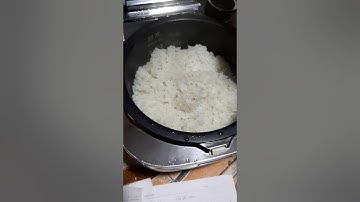 nấu thử cơm nồi panasonic SR-SW104 cốc bù ẩm. trước khi giao cho khách