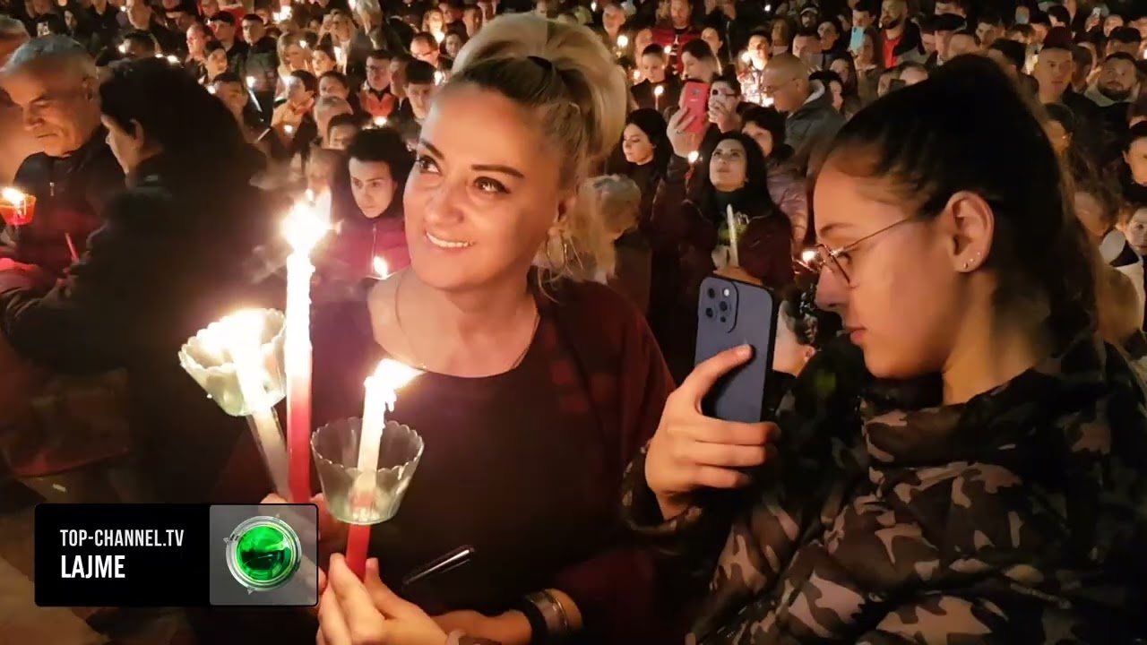 Top Channel/ “ Krishti u ngjall”/ Besimtarët ortodoksë kremtojnë pashkët në Tiranë