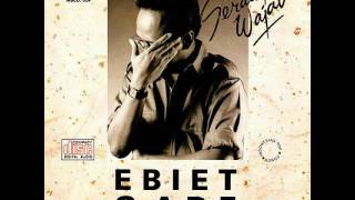 Download lagu Ebiet G. Ade - Berjalan Dalam Diam mp3