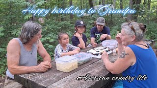 #137 Cả nhà đi picnic mừng sinh nhật ông nội\ Lily and Violet make a chocolate cake for grandpa