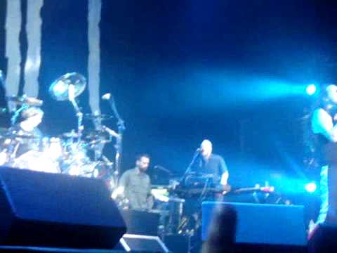 Korn en Lima - Falling Away From Me(Estadio San Marcos)