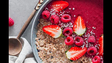 MY FAVOURITE BREAKFAST // smoothie porridge combo