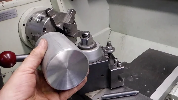 How to machine a long radius on a lathe