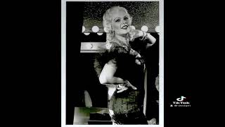Ann Jillian￼
