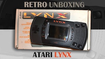 Atari Lynx 2 (1991) - Retro unboxing and review. (The first colour handheld console)