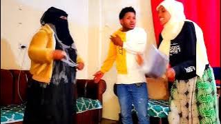 Duniyaa,kaaliidi,hari,jenaa