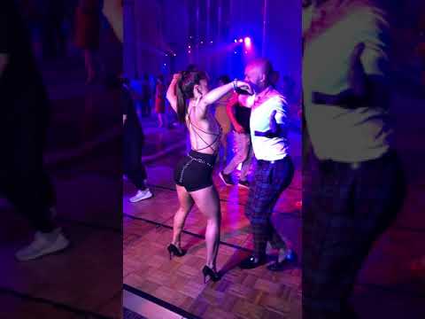 Marc Anthony - Flor Pálida | Julio & Nahir - Salsa Social Dancing | COLADA 2019 | Bangkok