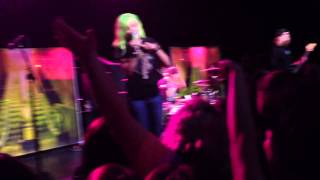 Tonight Alive Lonely Girl 20/10/13