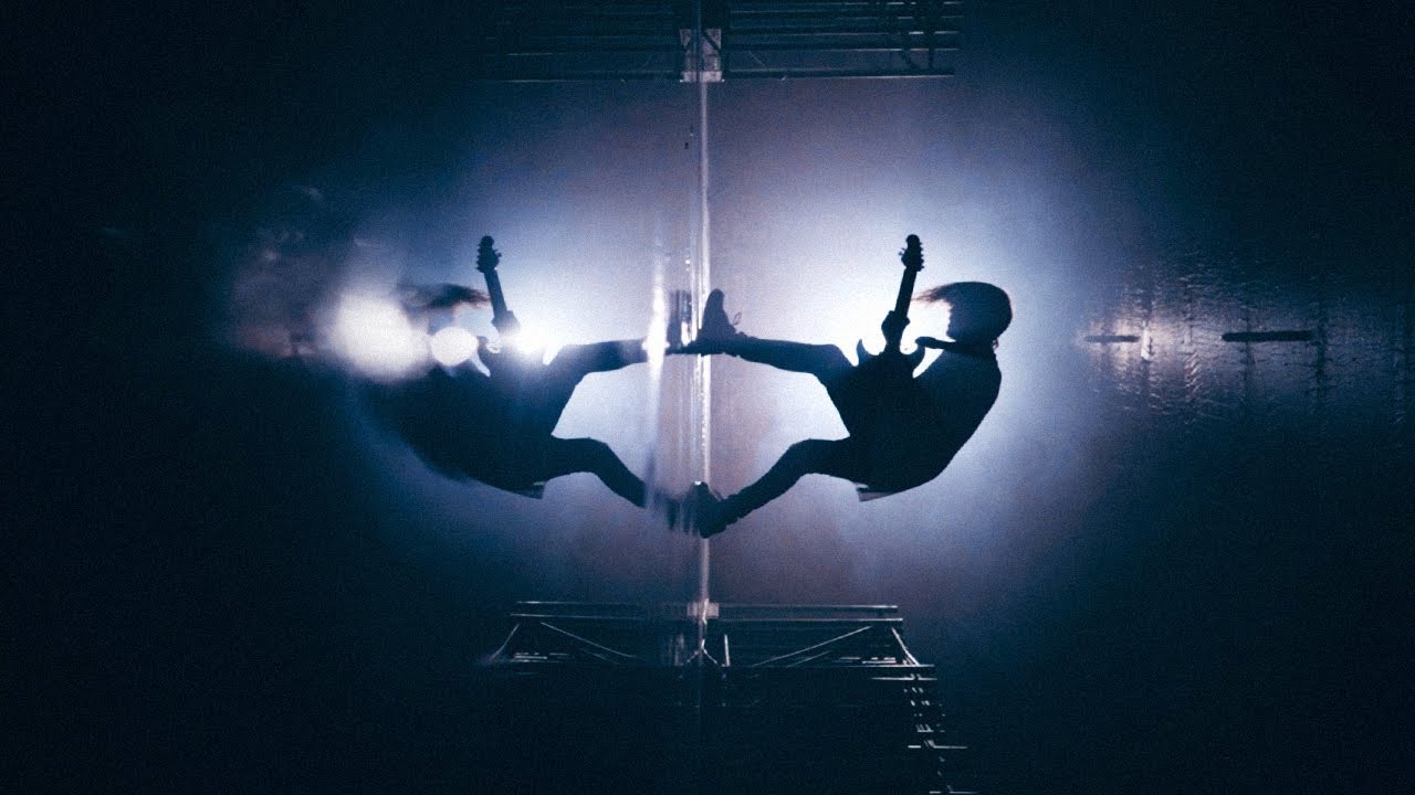 在 YouTube 上观看 Windwaker - My Empire (Official Music Video) 在 YouTube 上观看 Windwaker - My Empire (Official Music Video)