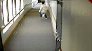 Man Tries to Escape Courtroom