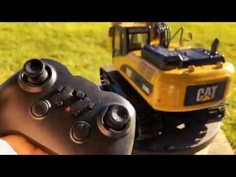 CAT RC Excavator コントローラー付き RC Excavator - Cat 320 with joysticks - YouTube