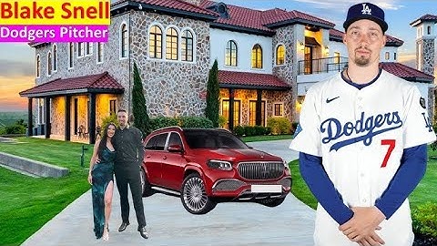 Maak kennis met de vrouw, 2 zonen, leeftijd, carrière, gezin, levensstijl en nettowaarde van Dodg...