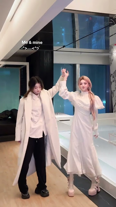 #gl #wlw #wlwtiktok #asian #lesbian#kiss