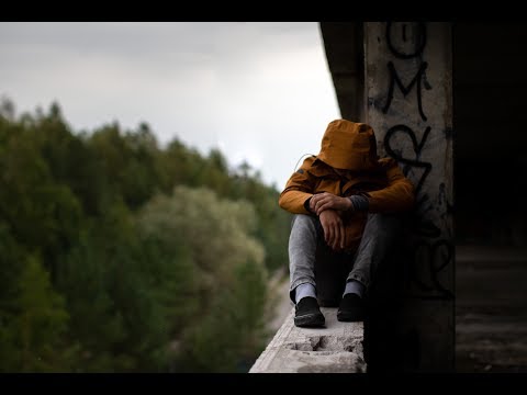 Video: Ärevus, Depressioon Ja Enesetapud: Kiusamise Püsivad Mõjud