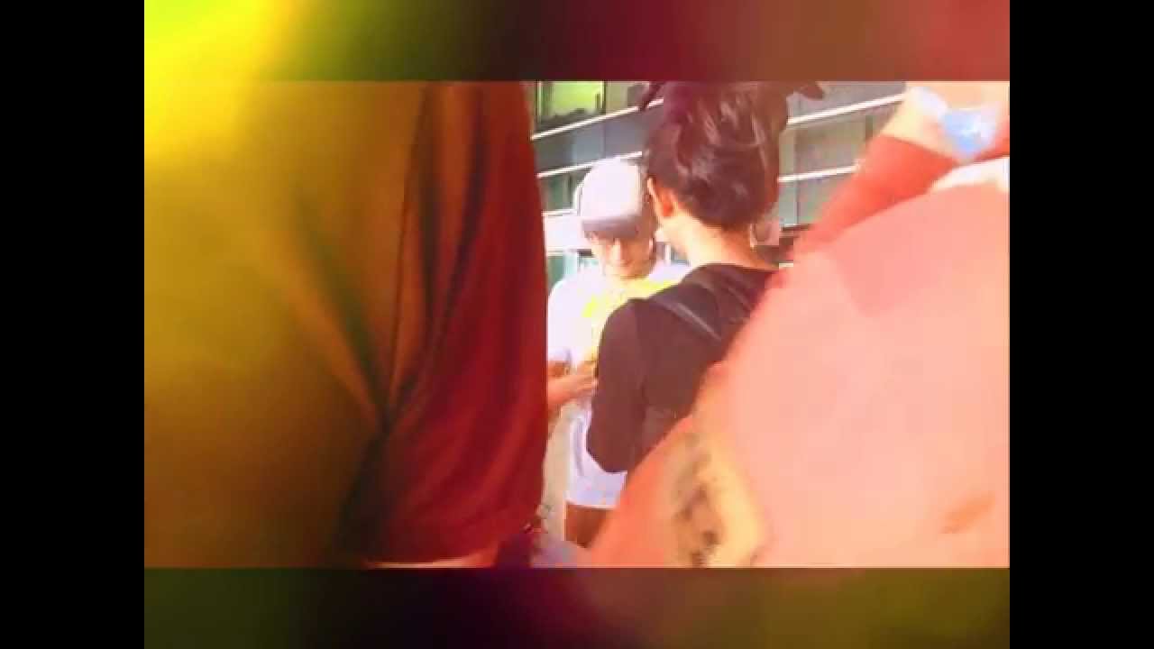 [Fancam HD] Liui Aquino at Tan Son Nhat International Airport