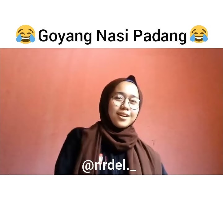 [Musically]..Goyang Nasi Padang