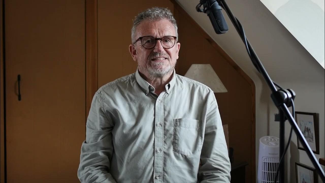 AT4040 and the AT4033a compared - YouTube