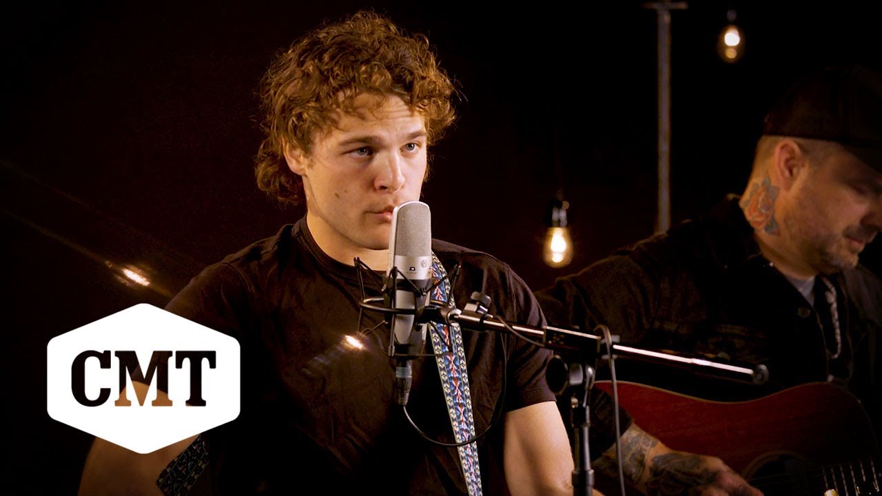 Max McNown Performs "Better Me For You" | CMT Studio Sessions