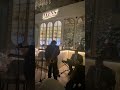 عزف وغناء أغنية    في مقهى ومطعم افينس بالخبر